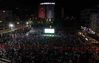 Aydın Büyükşehir, dev ekranlarda milli maç heyecanı...