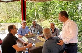 Başkan Yetişkin mahallelerin ihtiyaçlarını yerinde...