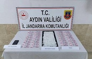 Motosiklet ile uyuşturucu sevkiyatına jandarma darbesi