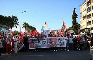 Kuşadası’ndan Gazze’ye destek yürüyüşü