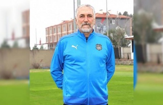 Nazilli Belediyespor, Sönmez ile Giresunspor karşılaşmasına...