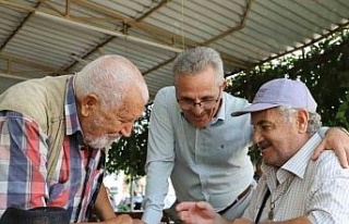 Başkan Tetik, mahalle sakinlerinin taleplerini dinledi