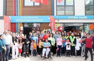 Efeler Belediyesi Otizm Yaşam Merkezi çalışmalarını...