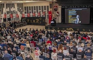 Kuşadası’ndaki söyleşide Atatürk konuşuldu