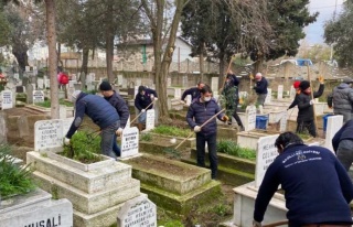 Nazilli Belediyesi Hafta Sonu Mesailerini Sürdürüyor...